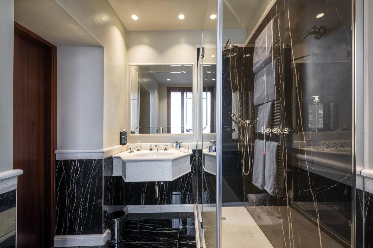 Superior Room canal view